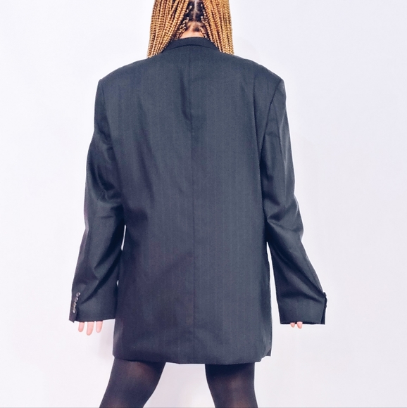 Hugo Boss Suit Jacket - Picture 3 of 11